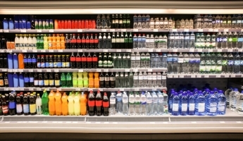 How to choose the right commercial drinks fridge