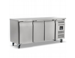 Blizzard HBC3NU 3 DOOR GN1/1 COUNTER WITHOUT UPSTAND 417L Blizzard HBC3NU 3 DOOR GN1/1 COUNTER WITHOUT UPSTAND 417L