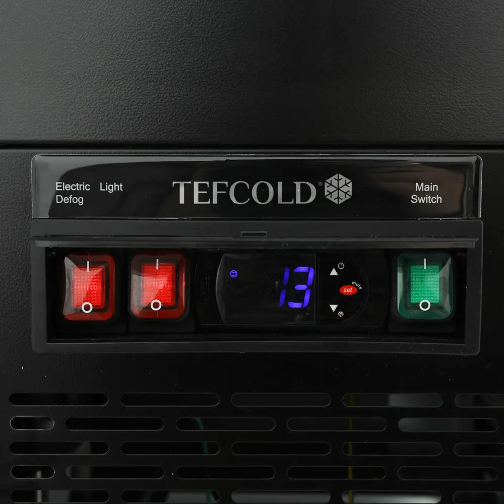 TEFCOLD PDA3-CTF150B-1 Chilled Display Cabinet - Image 2